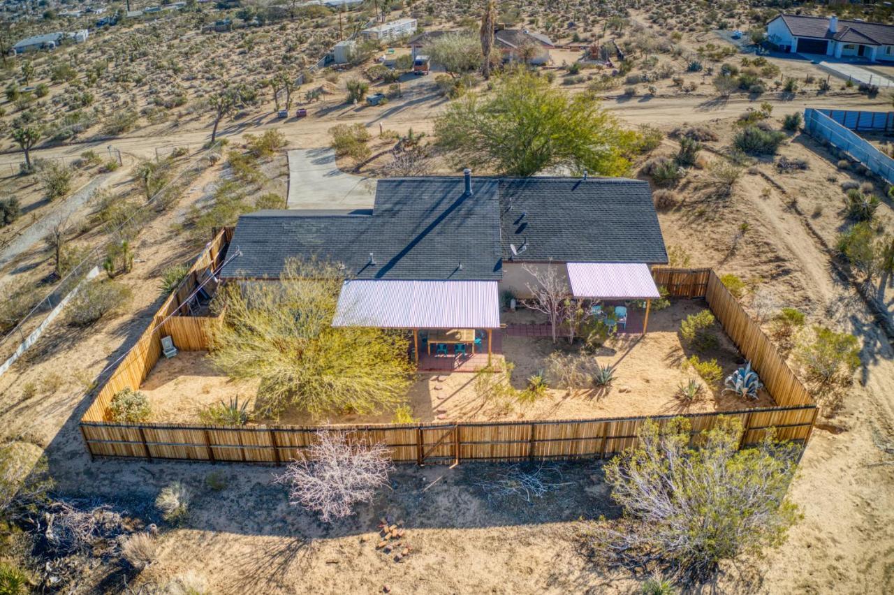 Cozy Desert Retreat With Amazing Views Only 4 Miles To Jtnp Joshua Tree Bagian luar foto