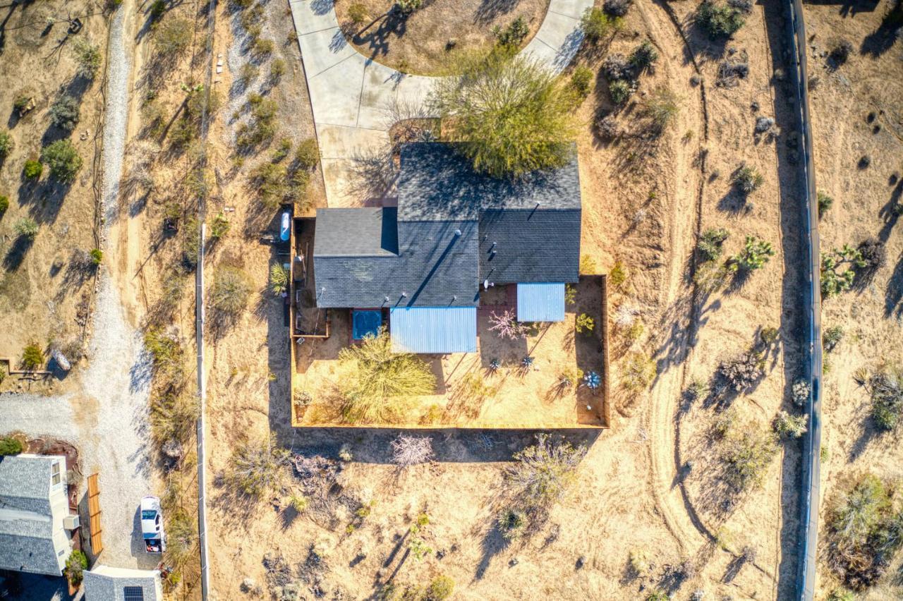 Cozy Desert Retreat With Amazing Views Only 4 Miles To Jtnp Joshua Tree Bagian luar foto
