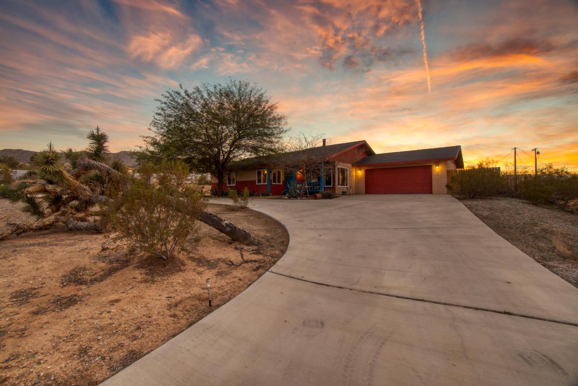 Cozy Desert Retreat With Amazing Views Only 4 Miles To Jtnp Joshua Tree Bagian luar foto